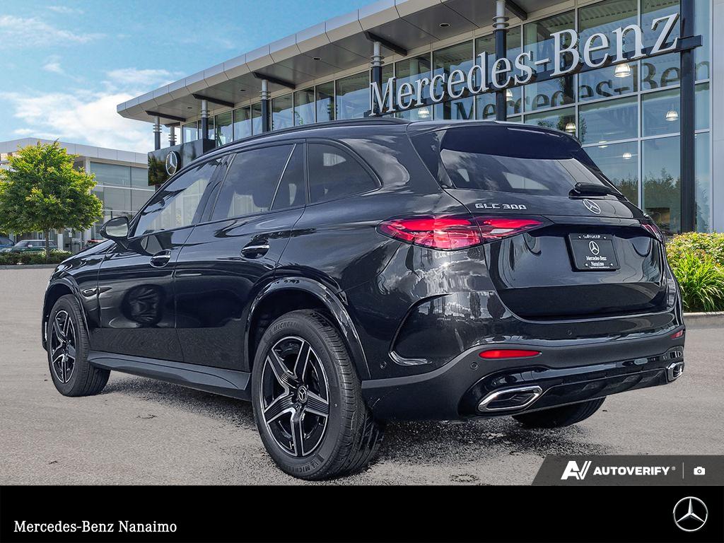 2026 Mercedes-Benz GLC300
