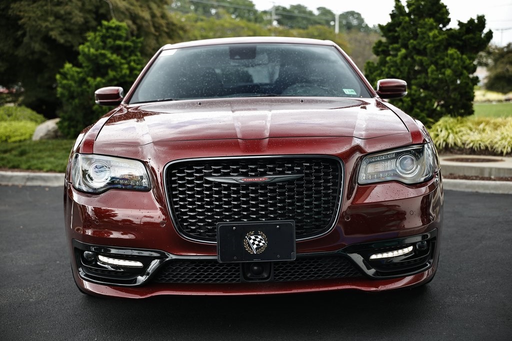 2023 Chrysler 300 S photo 13