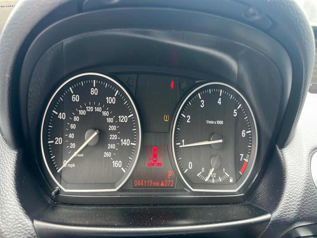 2012 Bmw 128i SULEV photo 2