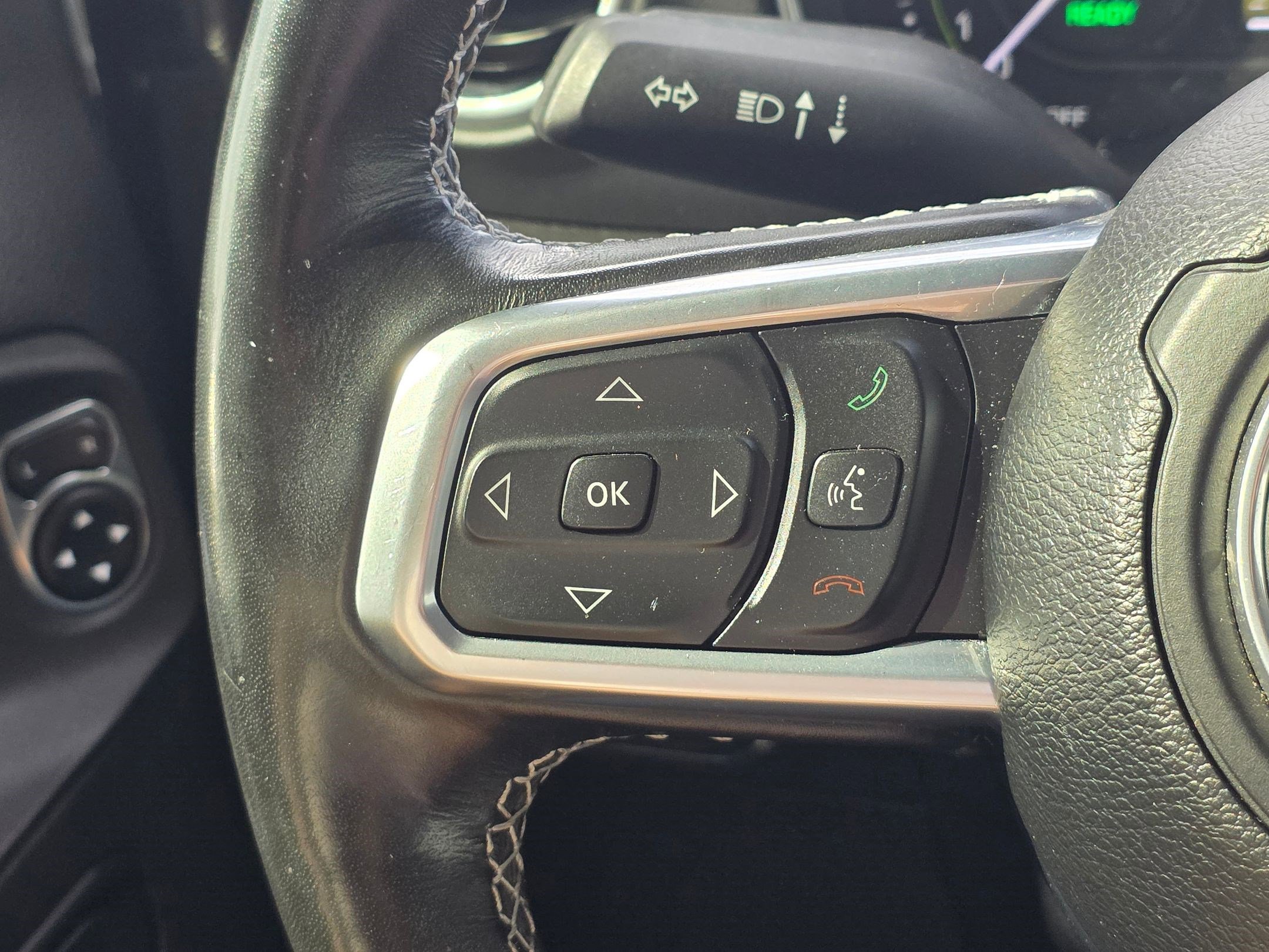 2022 Jeep Wrangler 4xe Unlimited Sahara photo 11