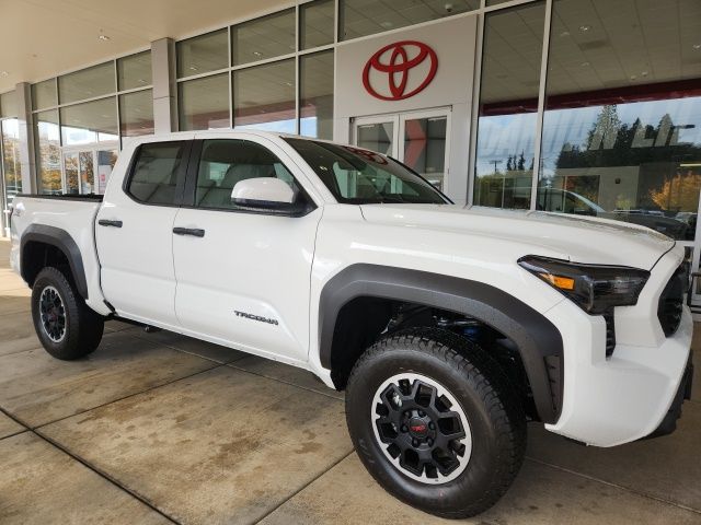 2025 Toyota Tacoma TRD Off-Road 4x4 Double Cab photo 3