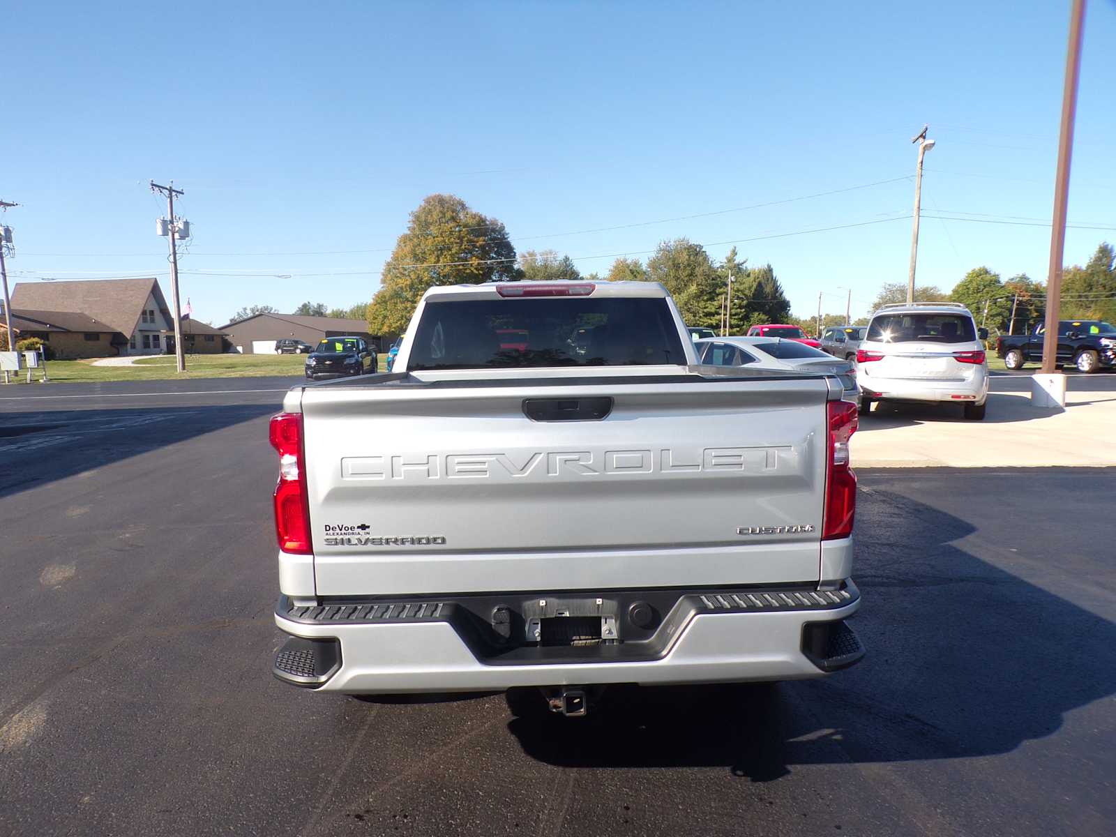 2020 Chevrolet Silverado 1500 Custom photo 4