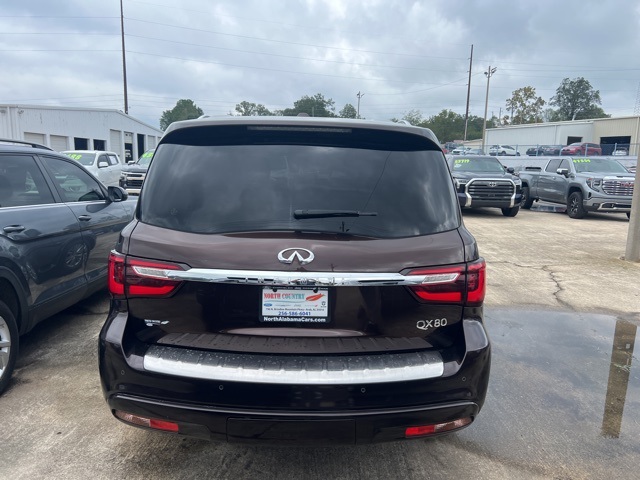 2019 Infiniti QX80 Luxe photo 2