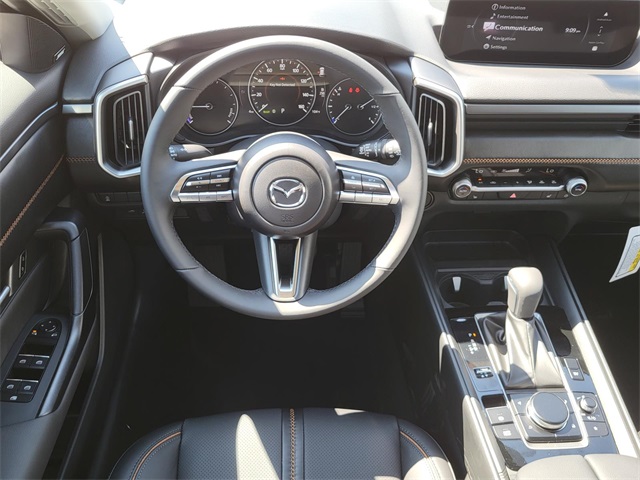 2025 Mazda CX-50 Premium photo 13