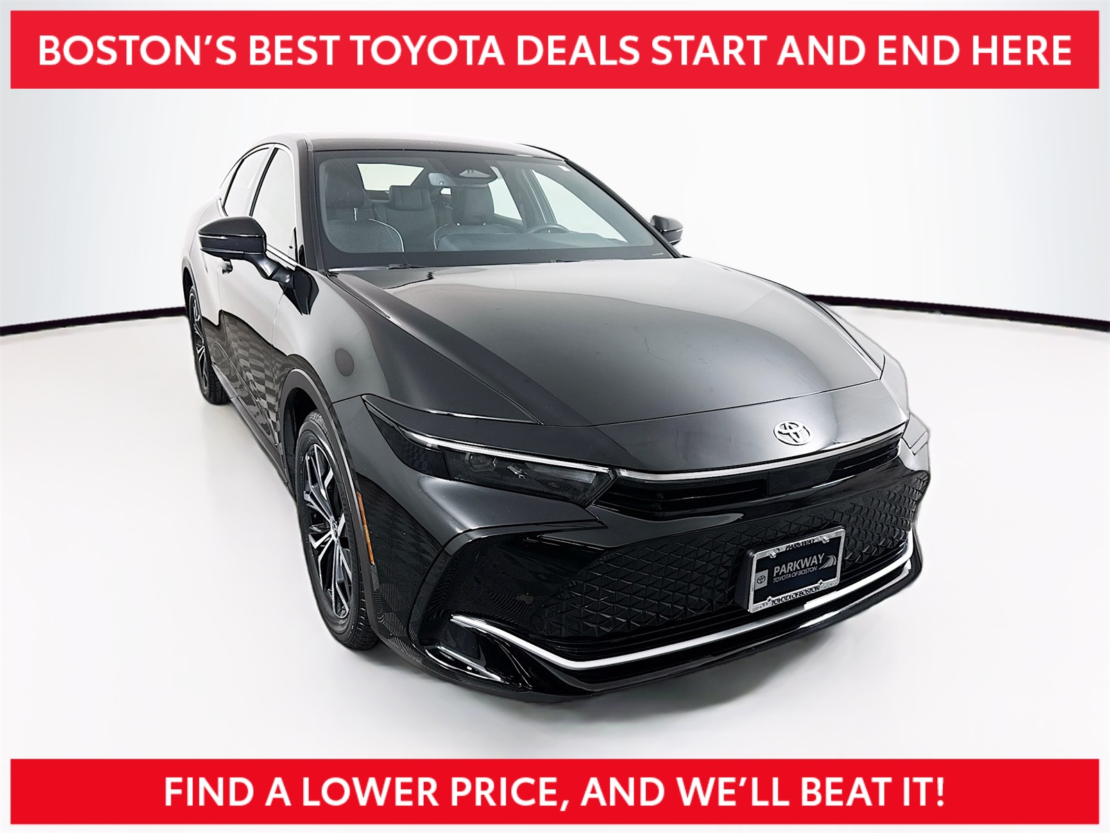 2024 Toyota Crown XLE's photo