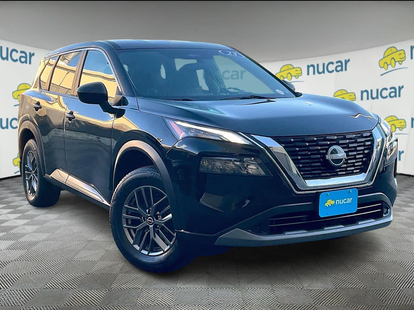 2023 Nissan Rogue S's photo