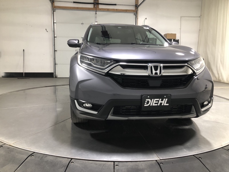 2017 Honda CR-V Touring photo 2