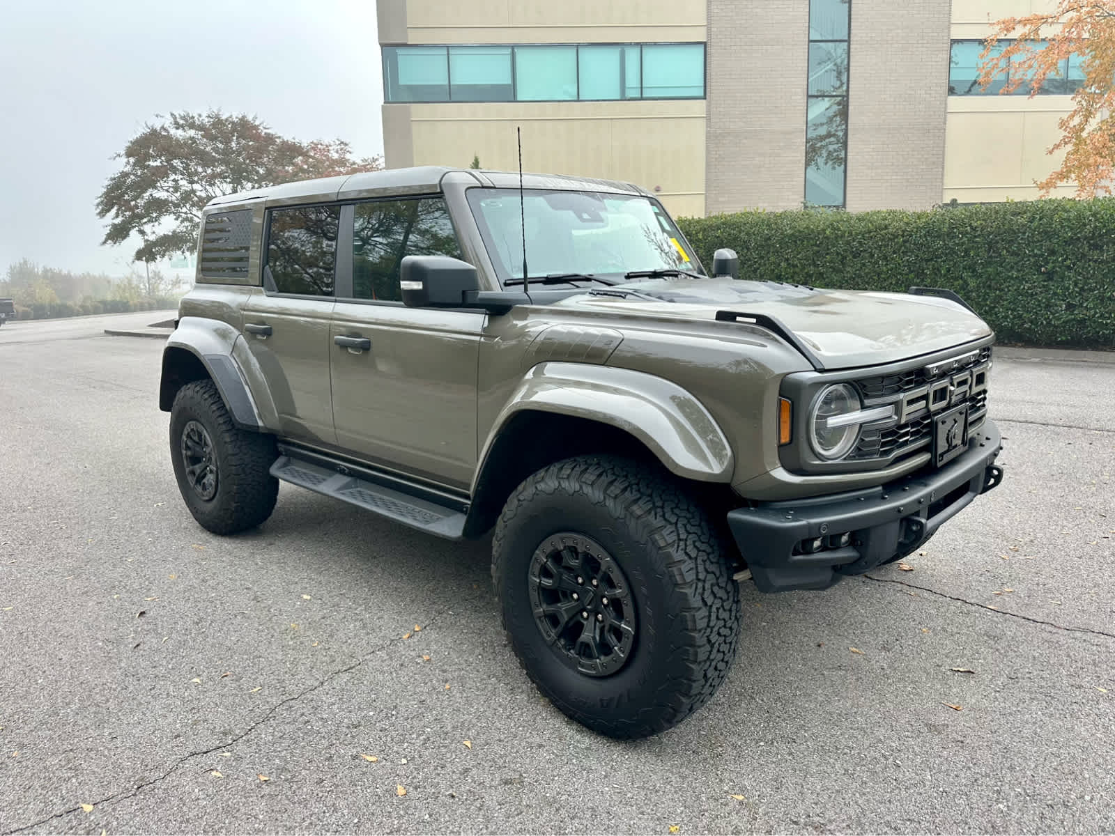 2025 Ford Bronco Raptor photo 3