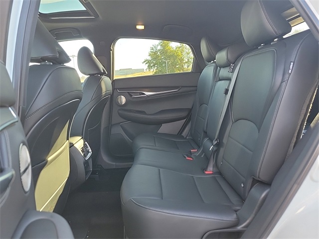 2025 Infiniti QX55 Essential photo 19