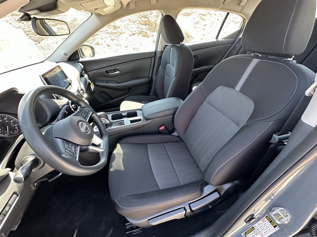 2025 Nissan Sentra SV photo 23