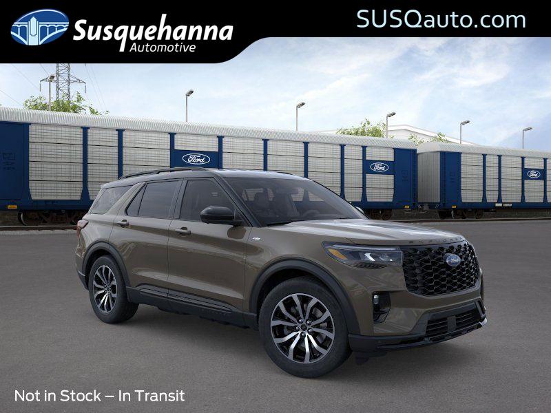 2026 Ford Explorer ST-LINE's photo