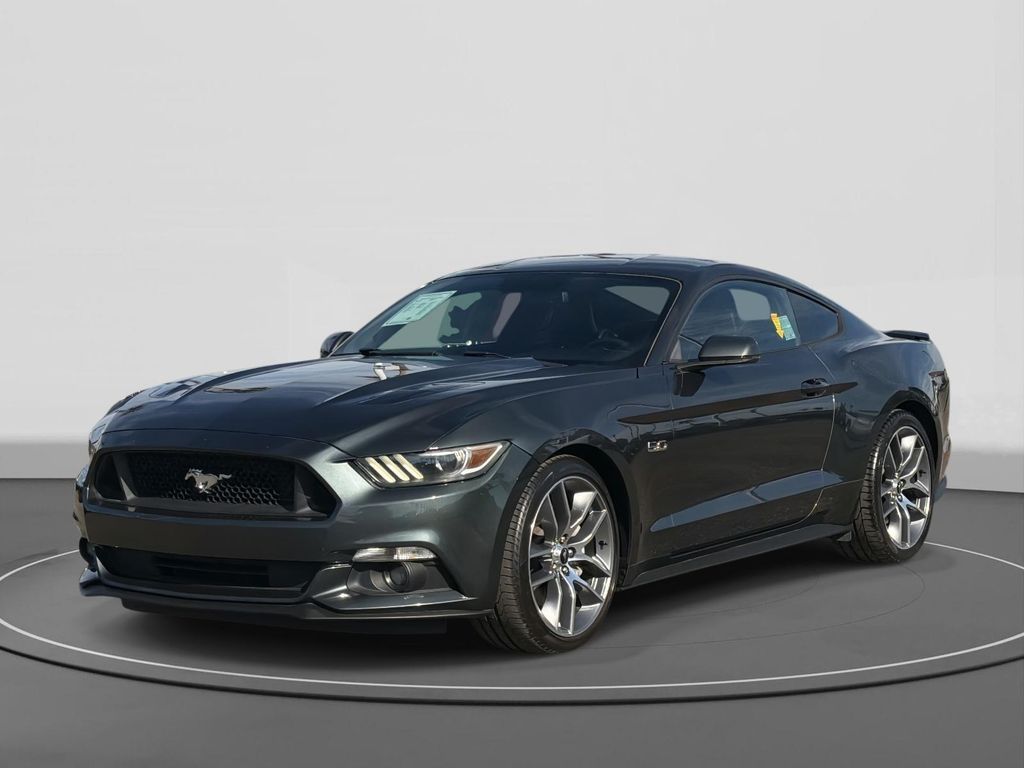 2015 Ford Mustang GT Premium's photo