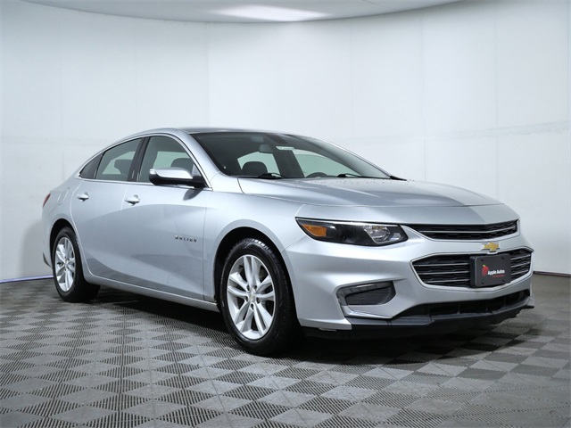 2017 Chevrolet Malibu 1LT's photo
