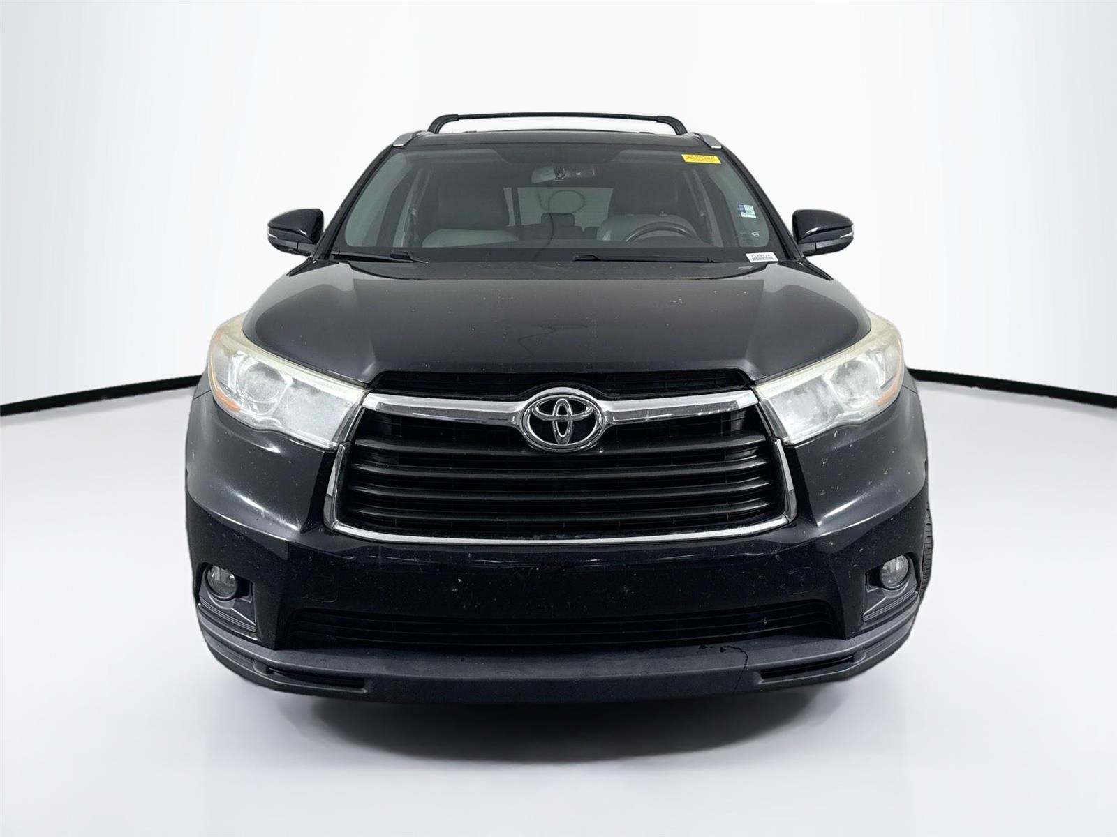 2015 Toyota Highlander XLE photo 2