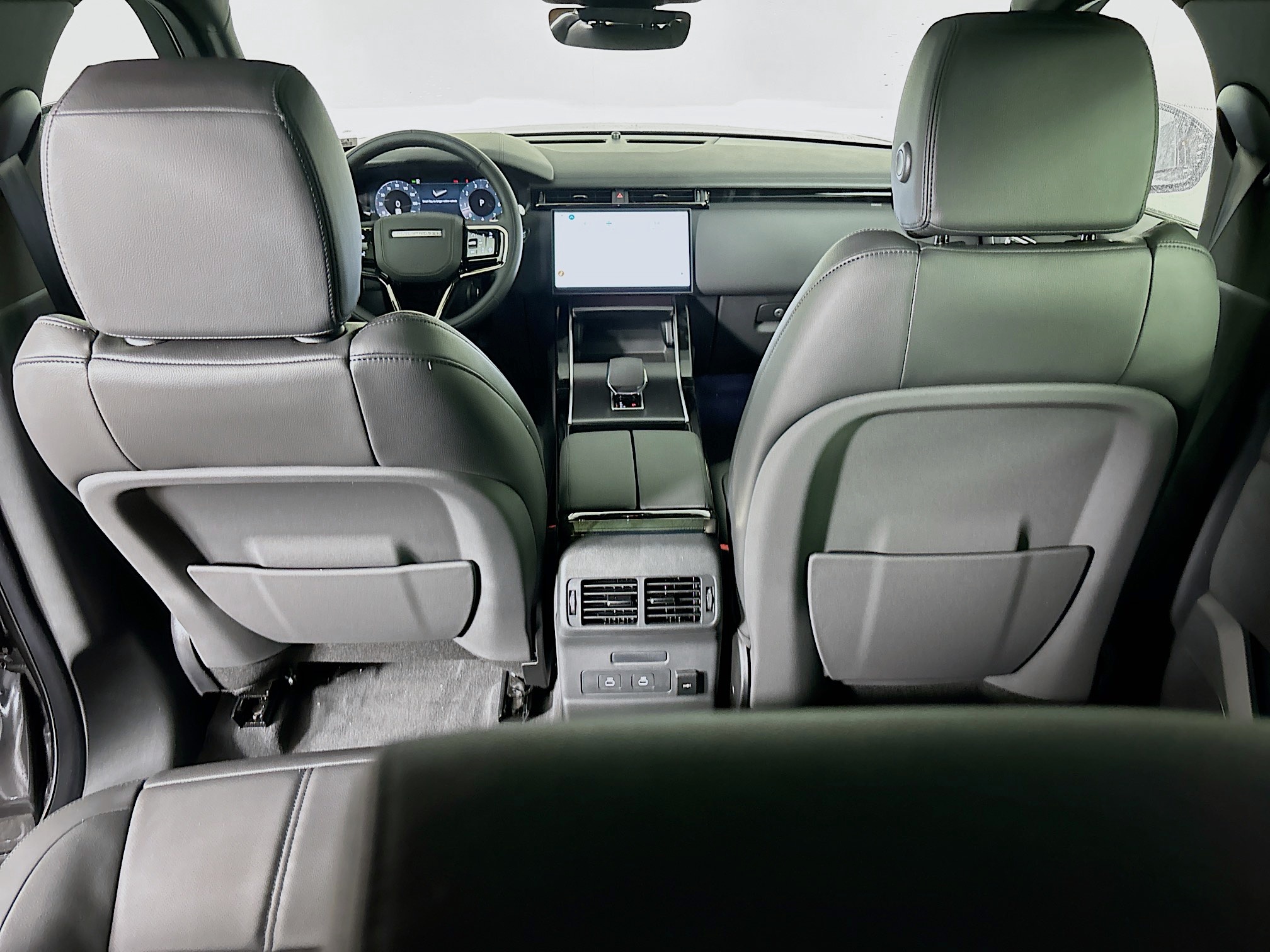 2026 Land Rover Range Rover Velar SE photo 20