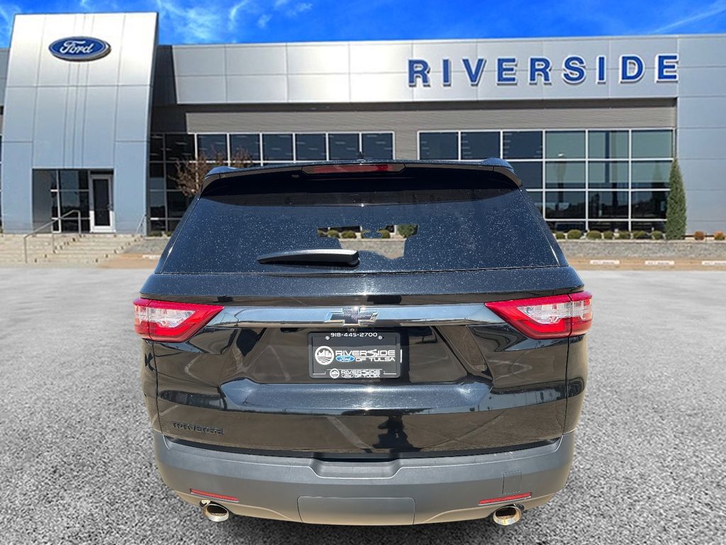 2020 Chevrolet Traverse LS photo 4