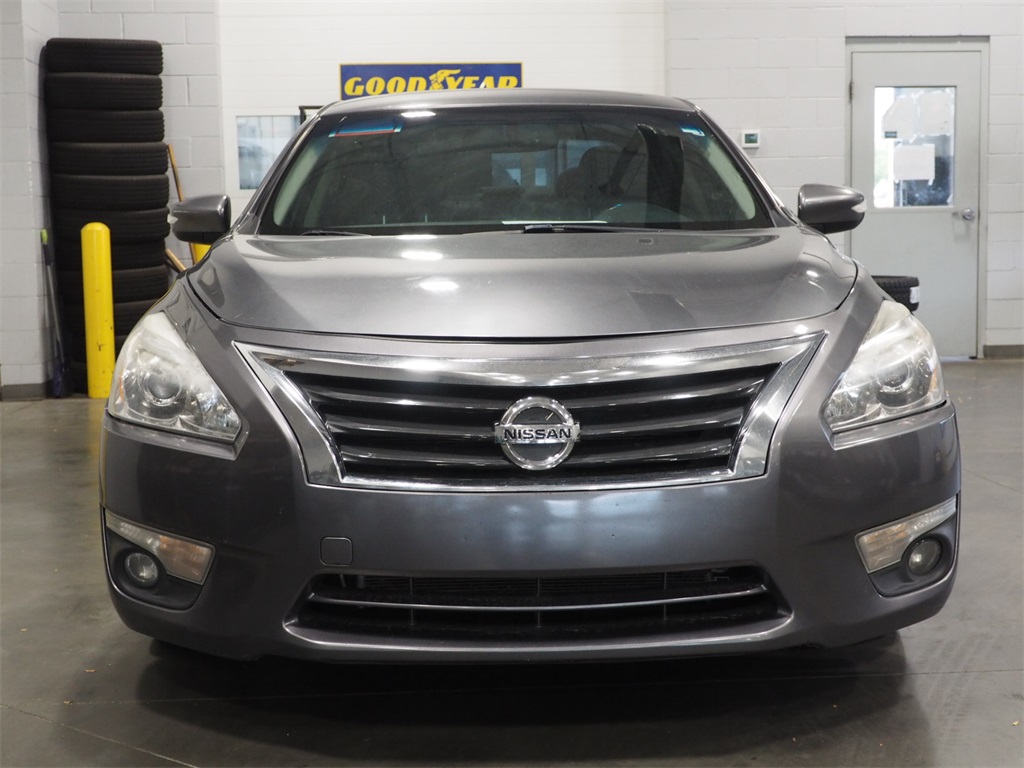 Used 2014 Nissan Altima SL with VIN 1N4BL3AP5EC316826 for sale in Orem, UT