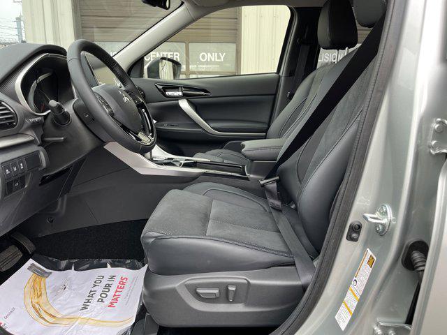 2025 Mitsubishi Eclipse Cross SE photo 7