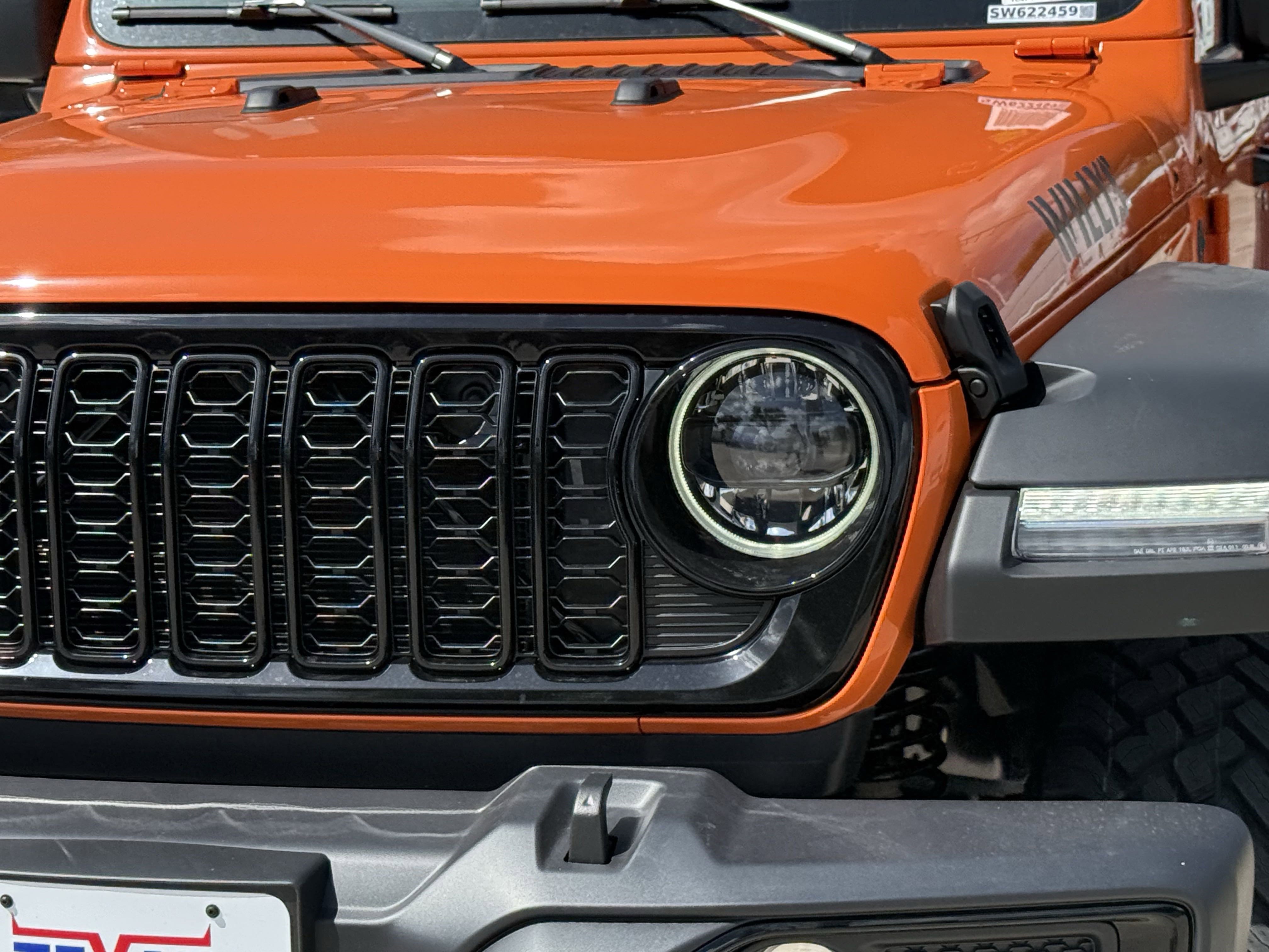 2025 Jeep Wrangler Willys photo 4