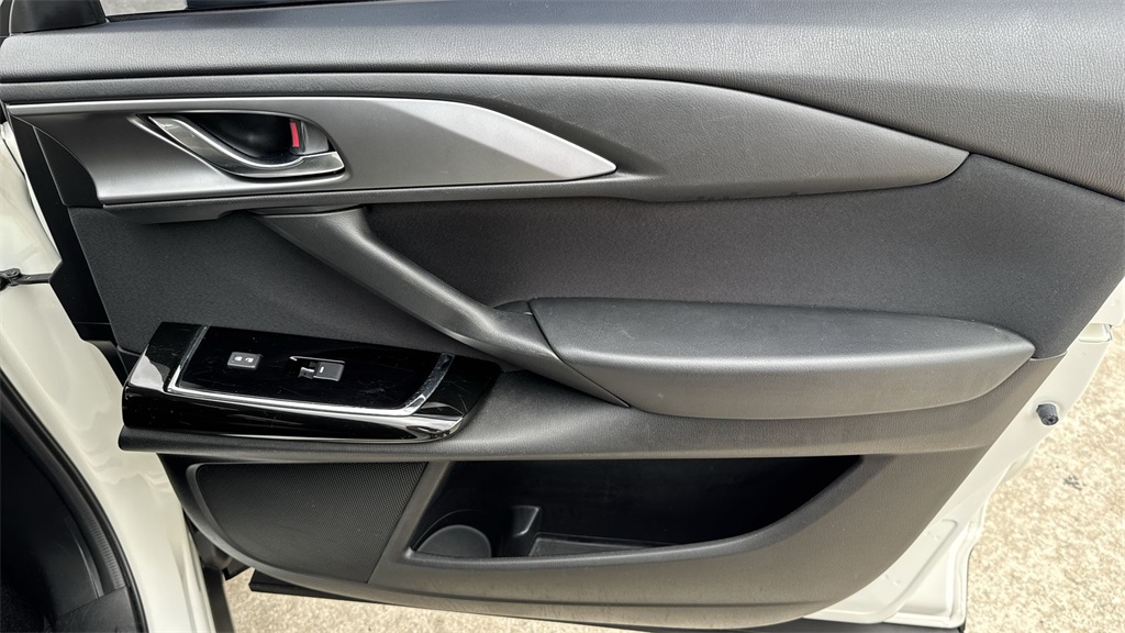 2022 Mazda CX-9 Sport photo 39