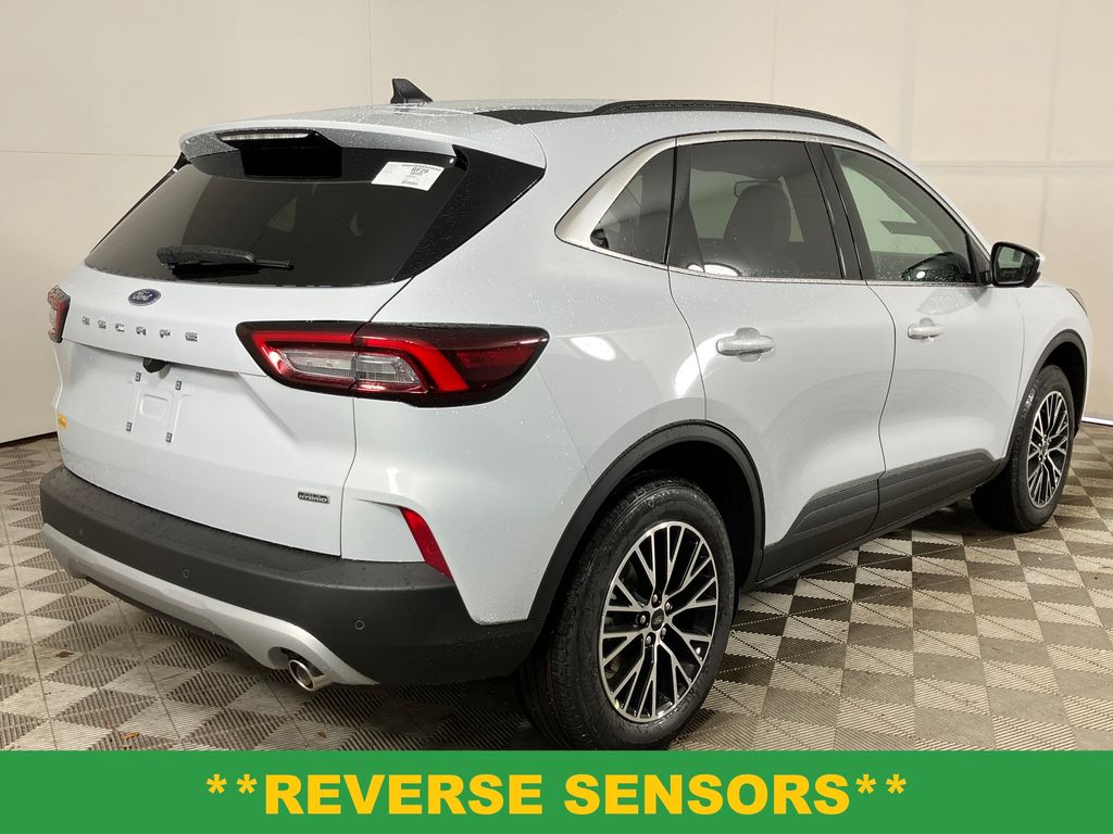 2025 Ford Escape Plug-In Hybrid Base photo 3