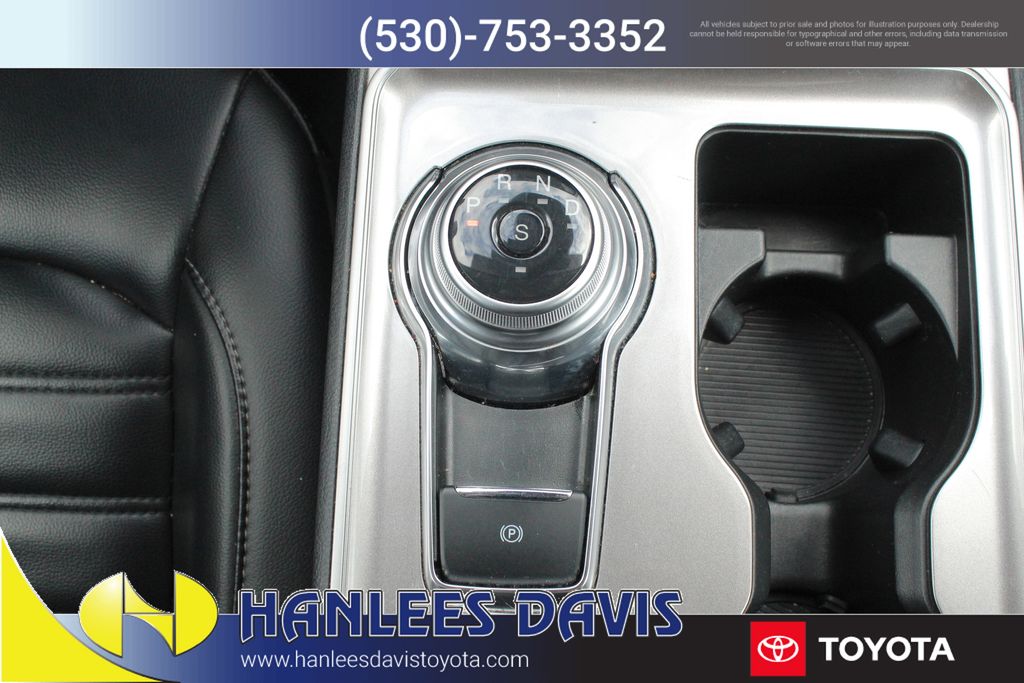 2024 Ford Edge SEL photo 16
