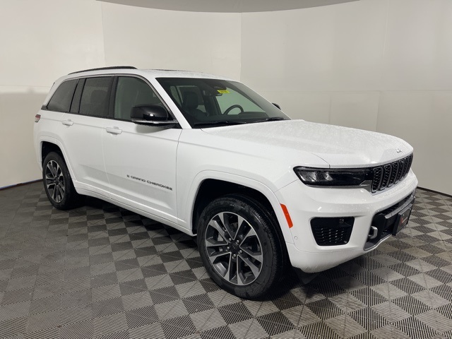 2025 Jeep Grand Cherokee Overland's photo