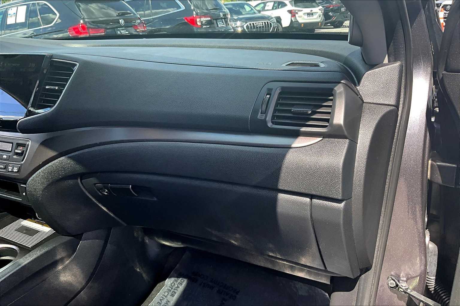 2022 Honda Pilot Special Edition photo 17