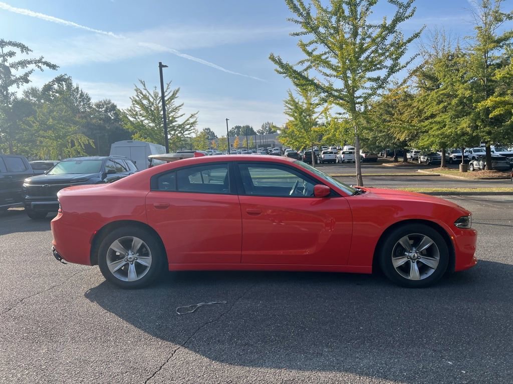 2018 Dodge Charger SXT Plus photo 8