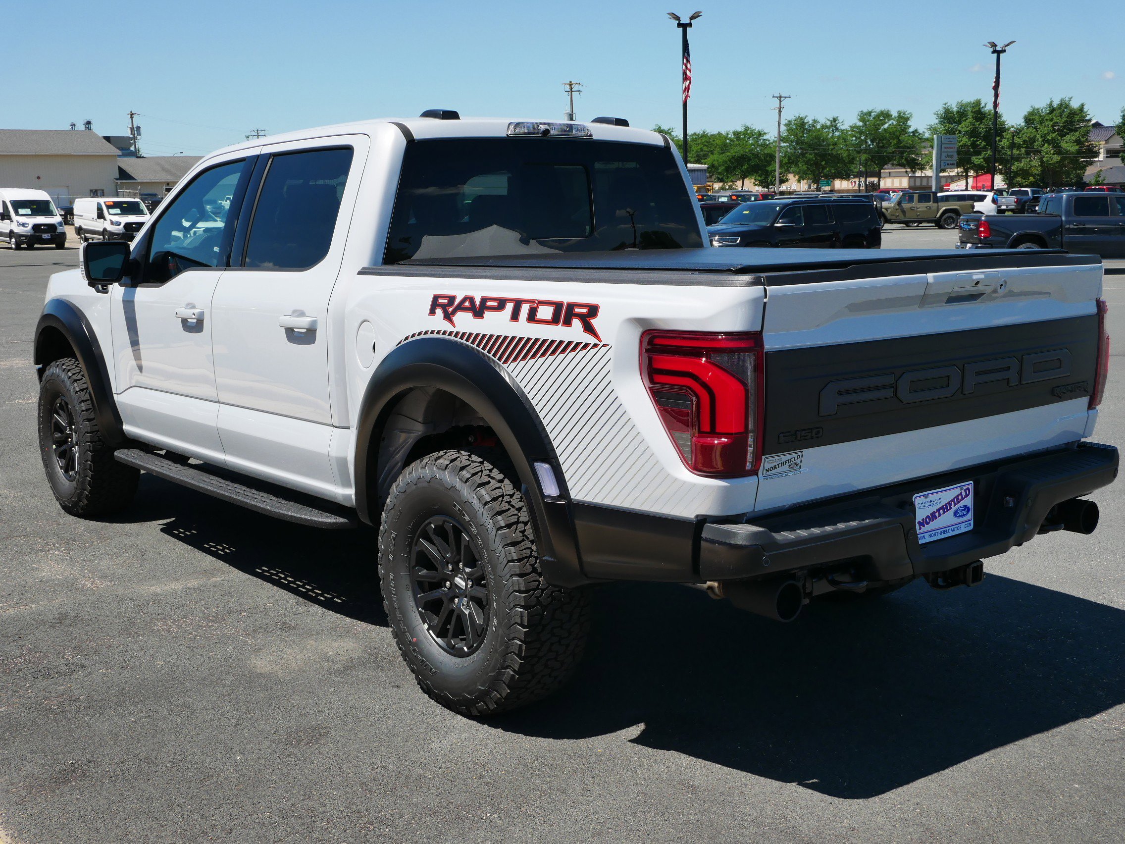 2025 Ford F-150 Raptor photo 4