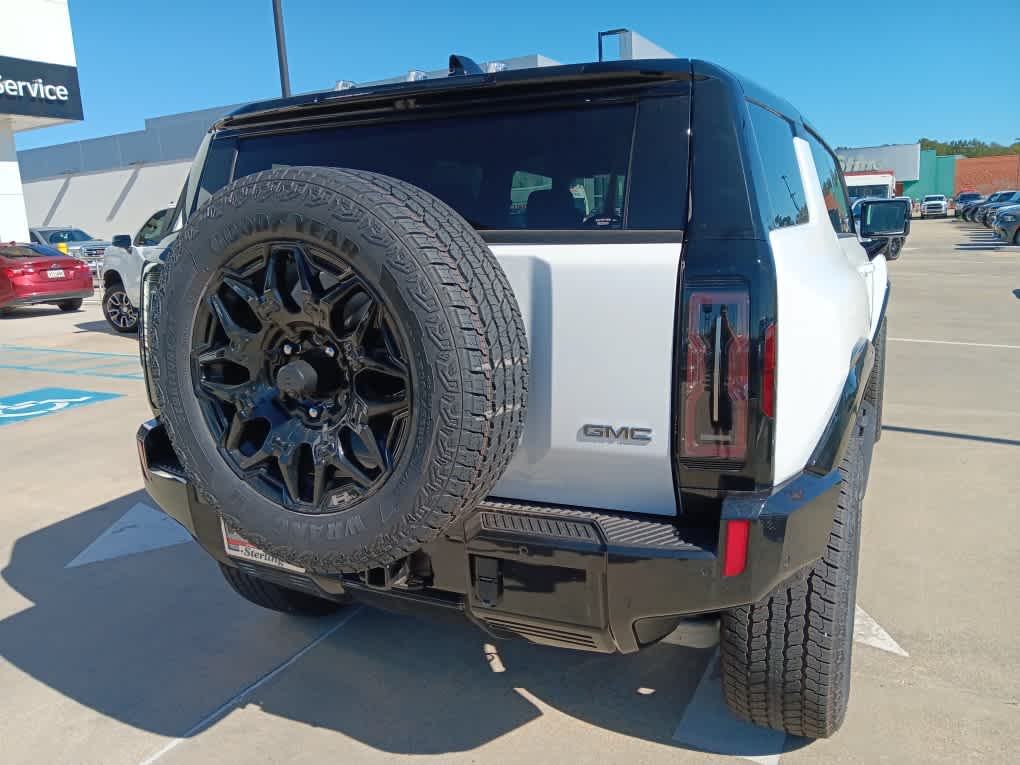 2025 Gmc Hummer EV photo 4