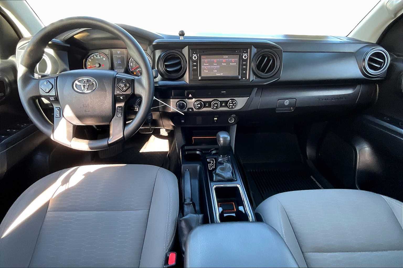 2019 Toyota Tacoma SR 4x4 Double Cab V6 photo 14