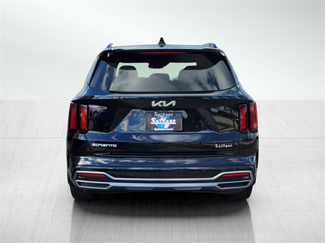 2023 Kia Sorento S photo 2