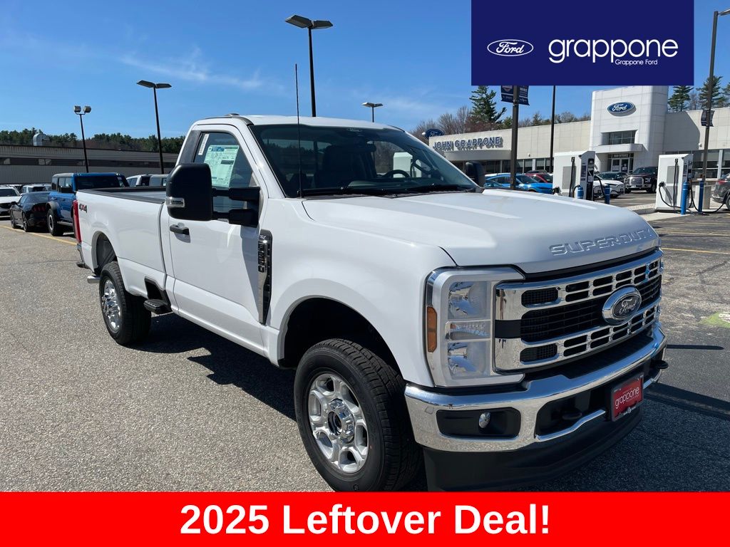2025 Ford F-350 Super Duty XLT