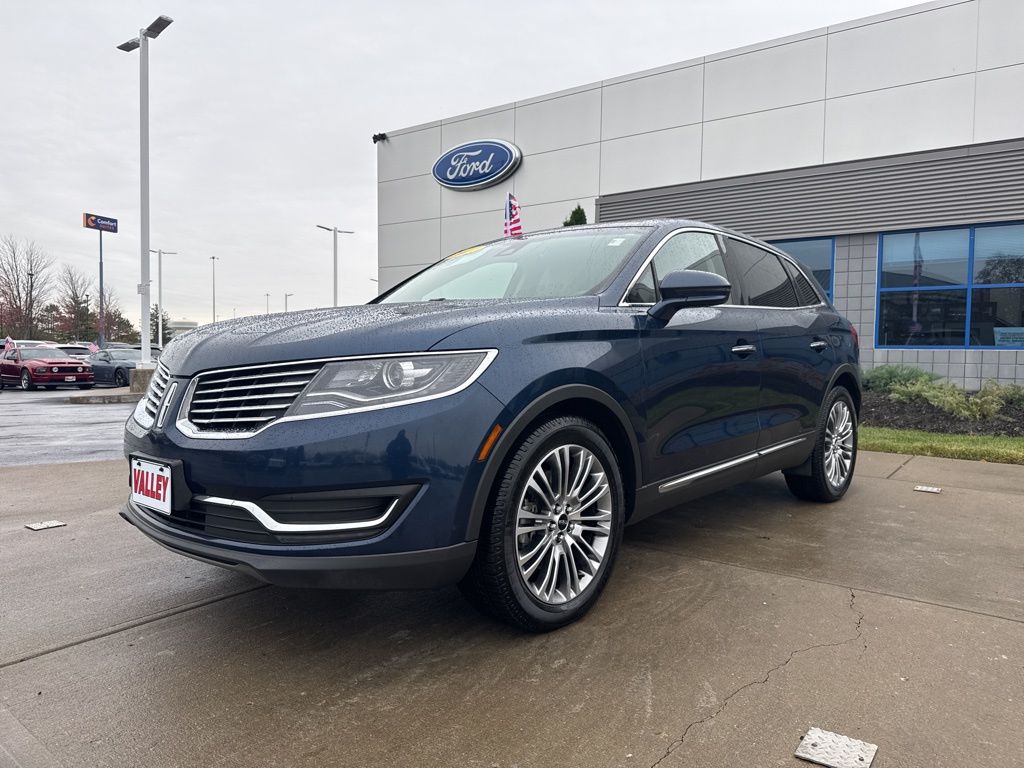 2017 Lincoln MKX Reserve photo 2