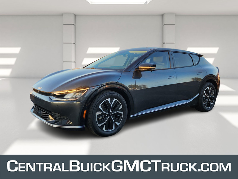 2022 Kia Ev6 Wind's photo