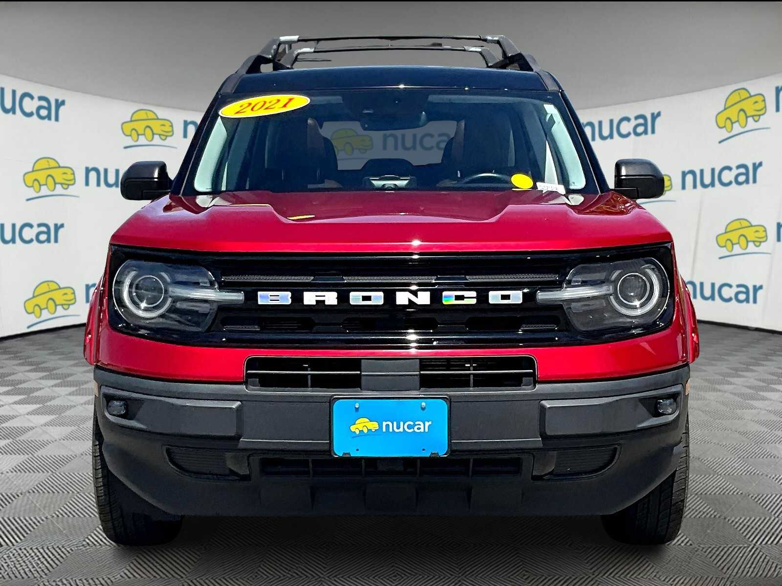 2021 Ford Bronco Sport Outer Banks photo 2