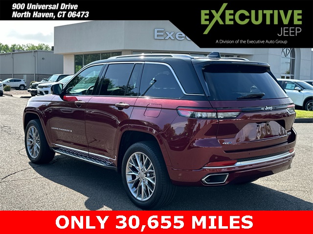2022 Jeep Grand Cherokee Summit 4xe photo 4