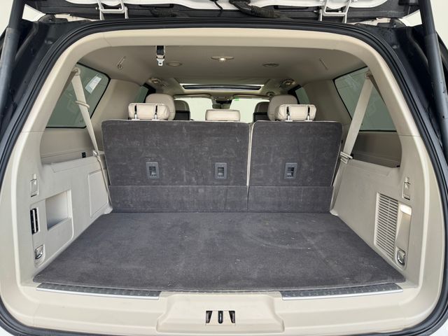 2019 Lincoln Navigator L Reserve photo 8