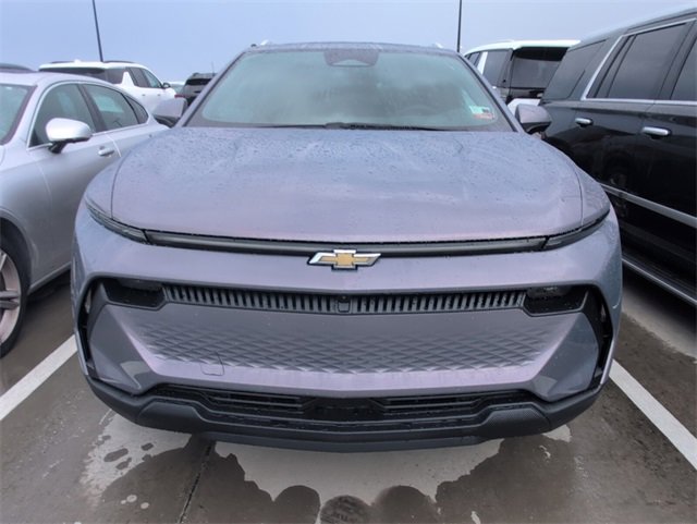 2026 Chevrolet Equinox LT photo 3