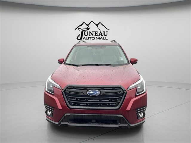 2024 Subaru Forester Limited photo 2
