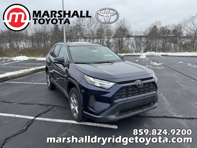 2024 Toyota RAV4 XLE's photo