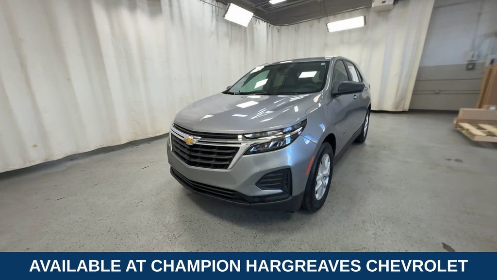 2023 Chevrolet Equinox LS photo 4