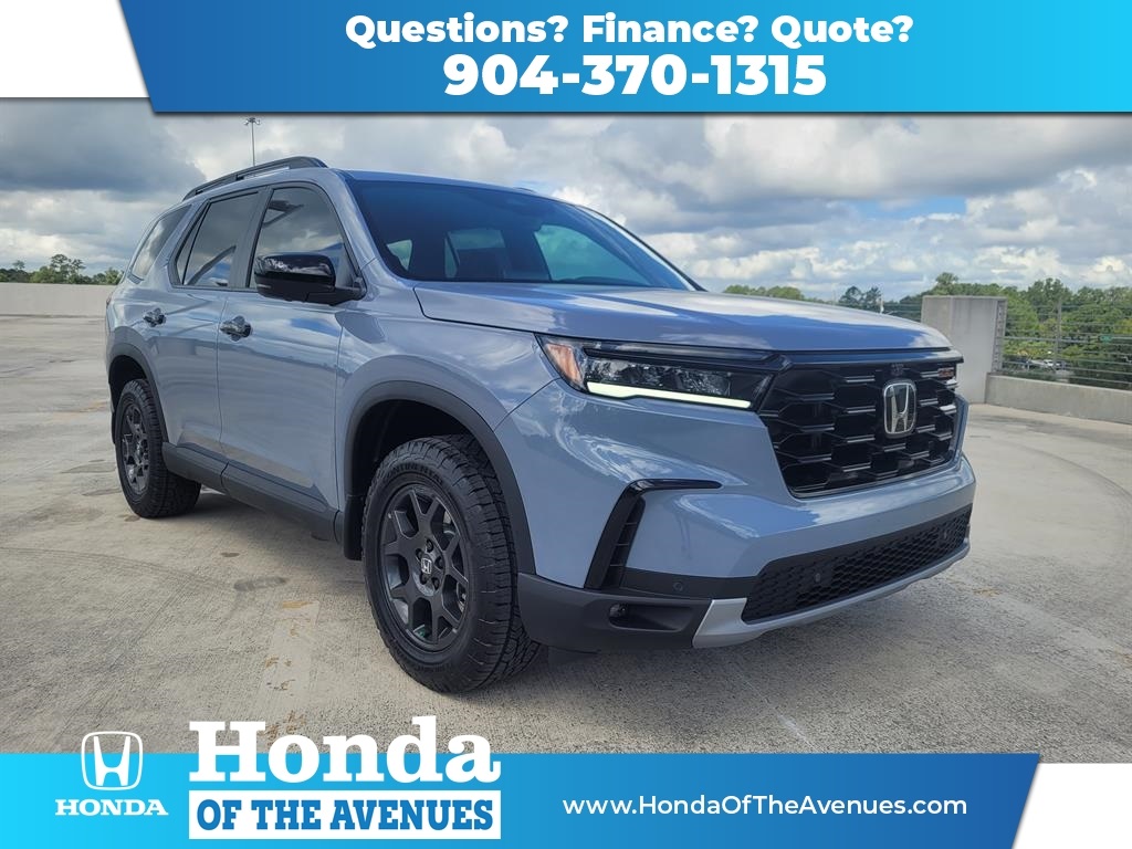 2025 Honda Pilot TrailSport's photo