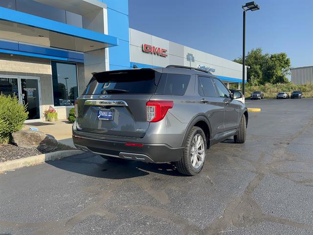 2022 Ford Explorer XLT photo 7
