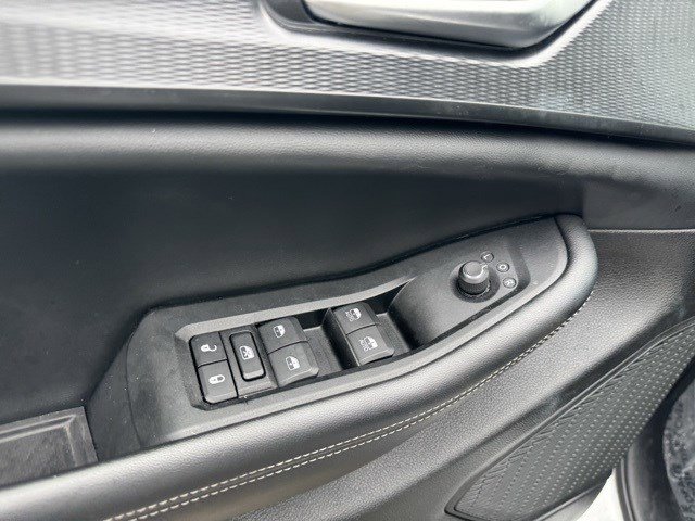 2024 Jeep Grand Cherokee Altitude photo 4