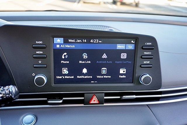 Used 2021 Gray Hyundai SEL image 24