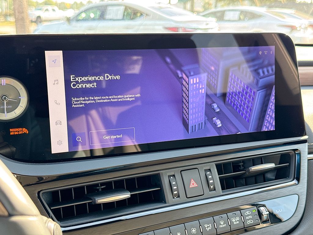 2024 Lexus ES 350 Luxury photo 30