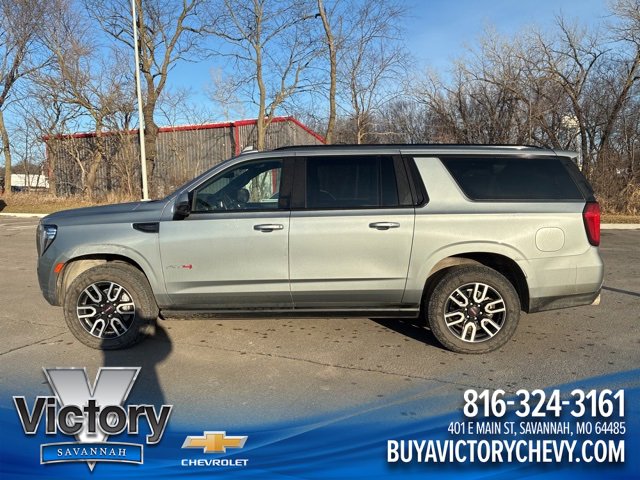 2024 GMC Yukon XL AT4's photo