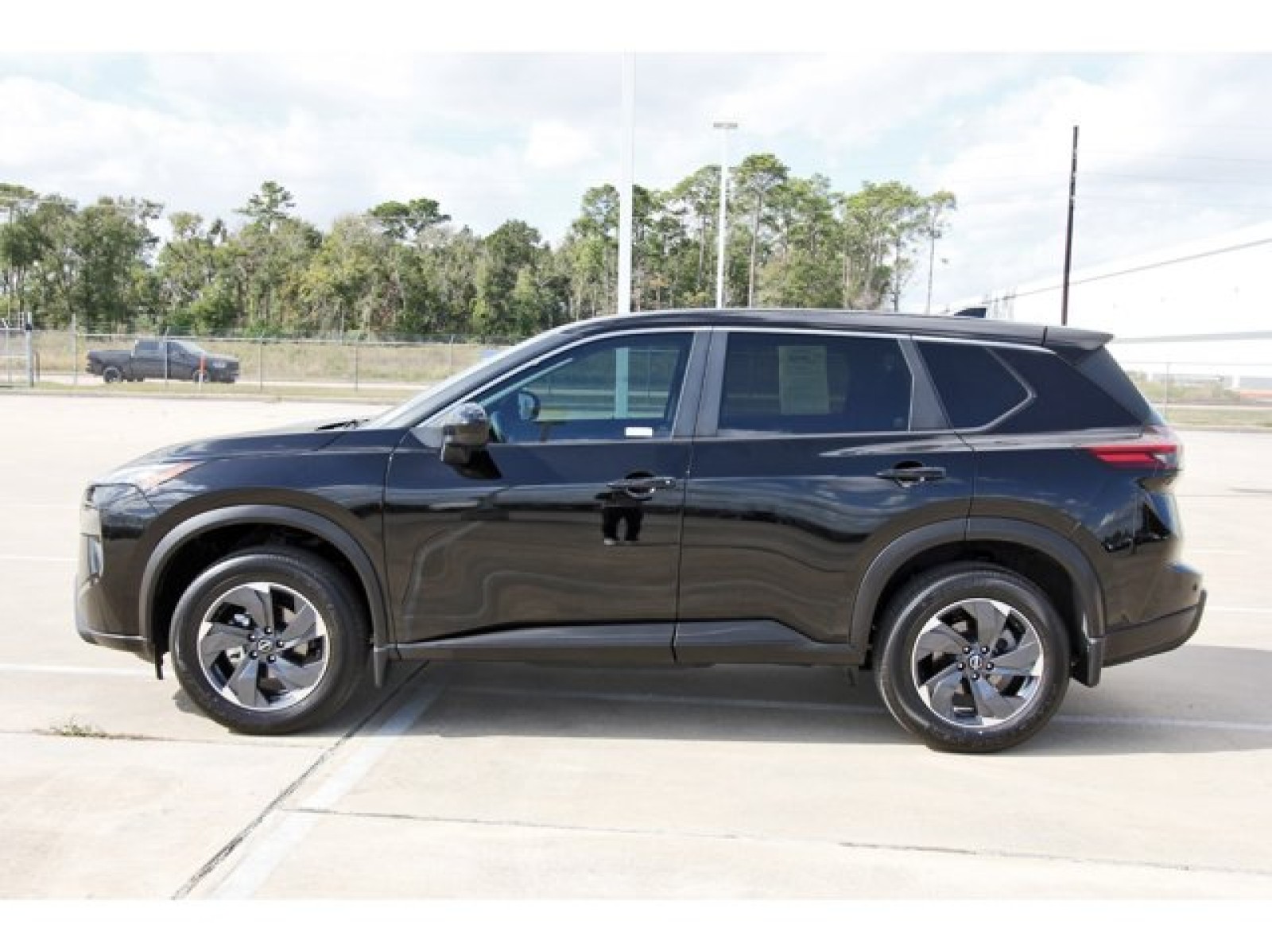 2025 Nissan Rogue SV Black at Robbins Nissan